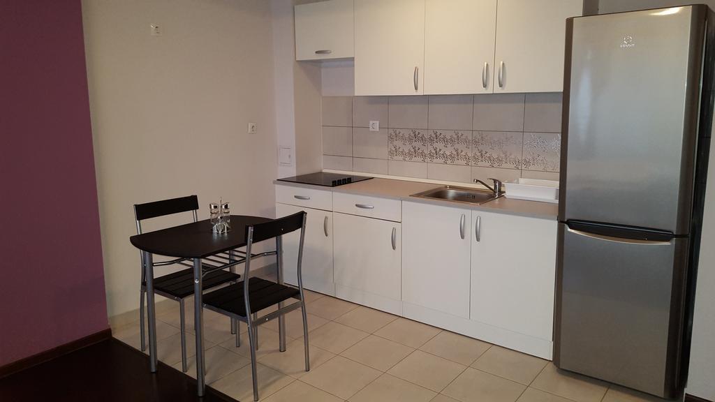 Sunlight Studio Apartment Oradea Eksteriør bilde